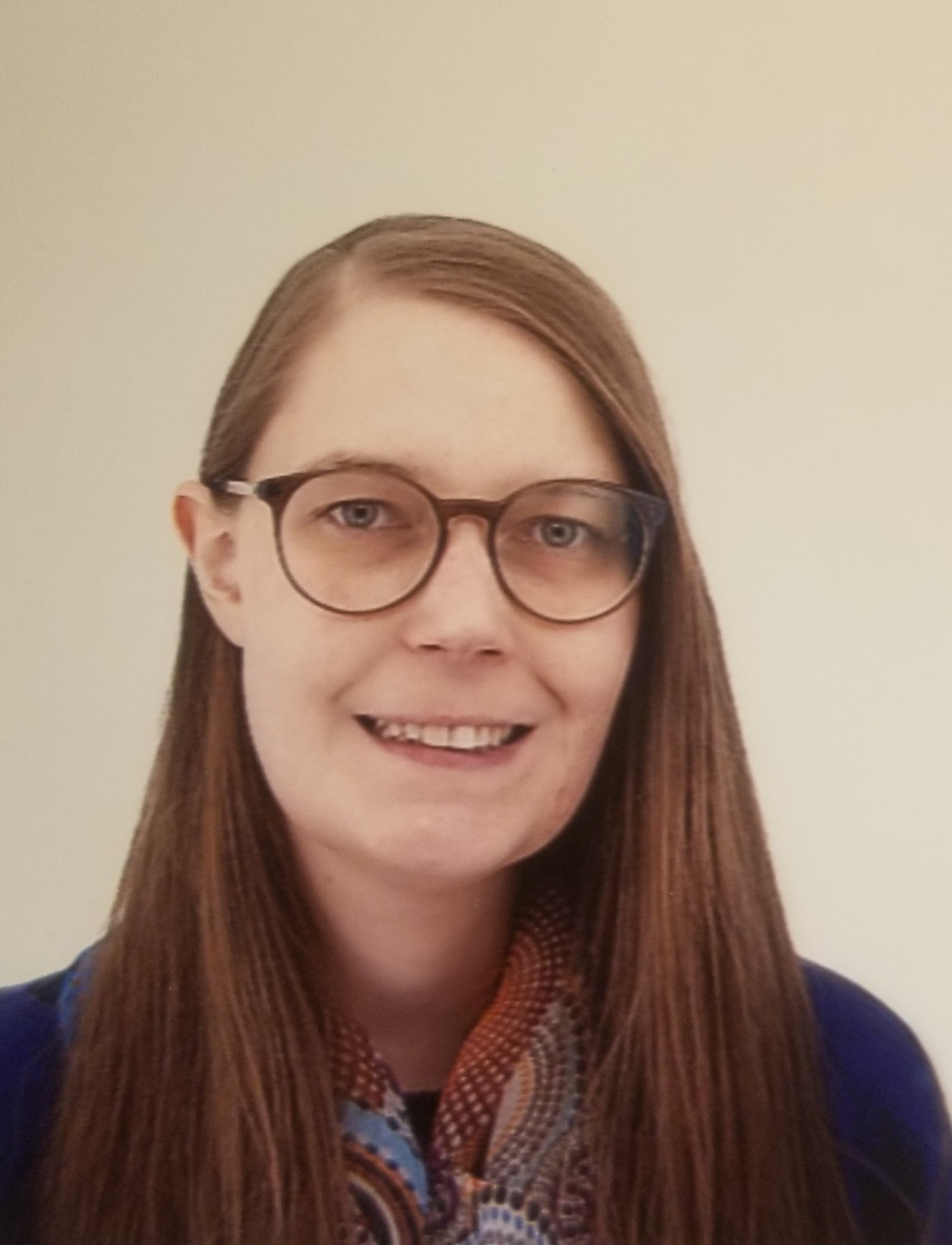 Dr. Leonie Anton