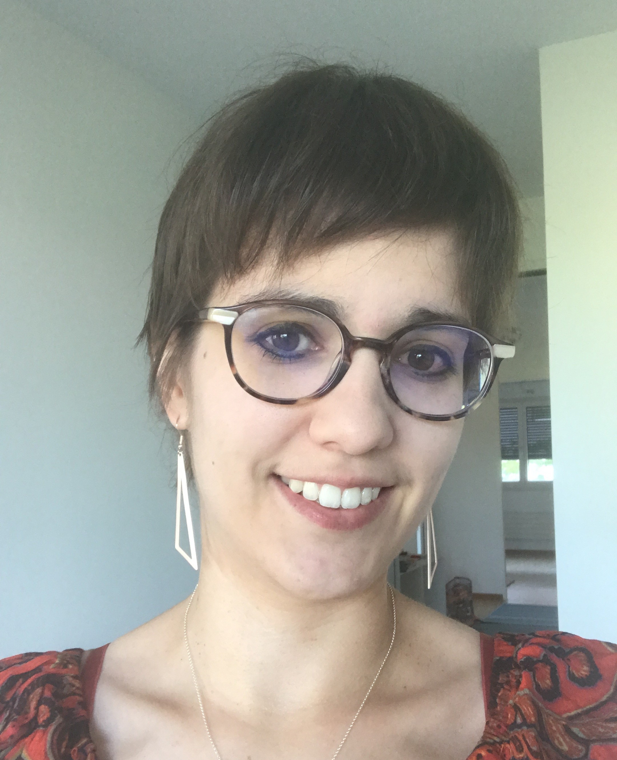 Dr. Alicia Borgeaud