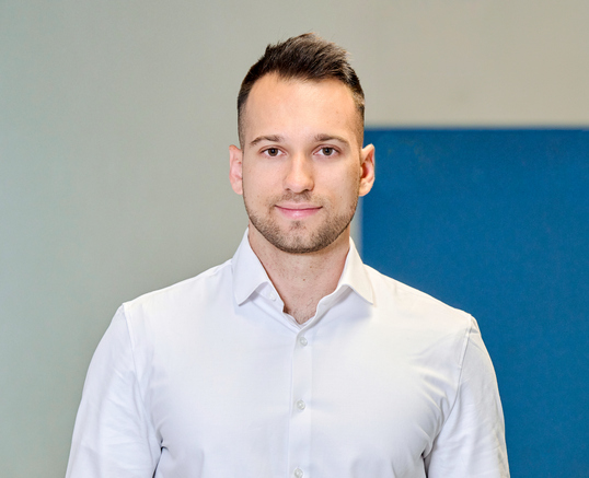Dr. Daniel Batora